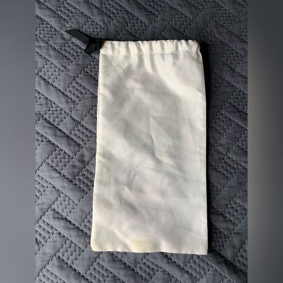 Gucci Cream Dust Bag with Logo - Picture 4 of 4